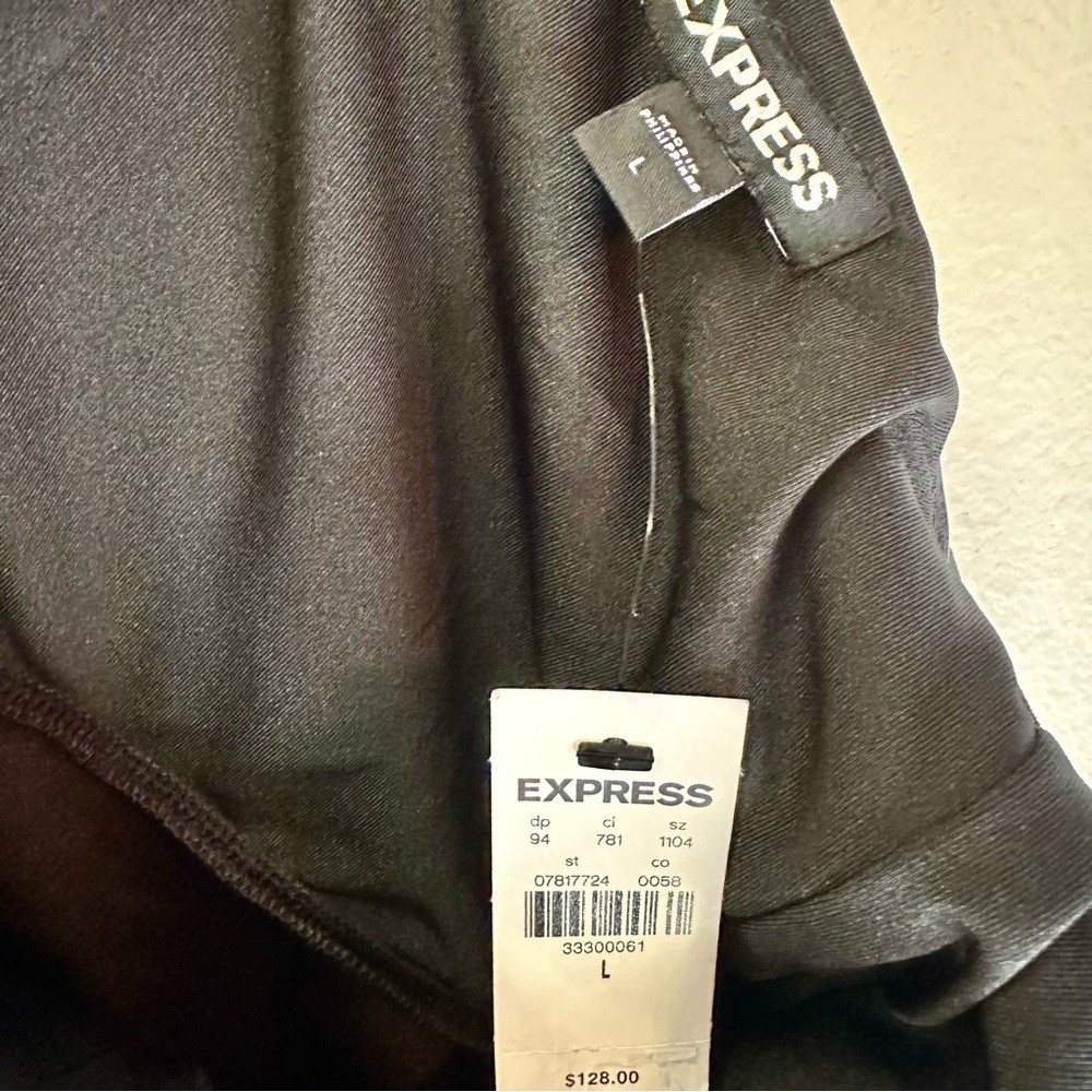 NWT Express Black Velvet Off The Shoulder Mini Fit And Flare Dress - Picture 5 of 12